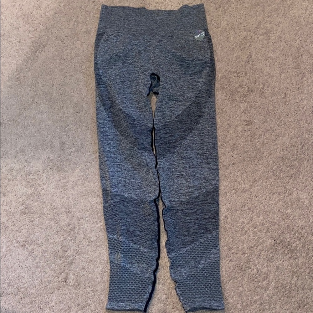 PINK seamless workout leggings